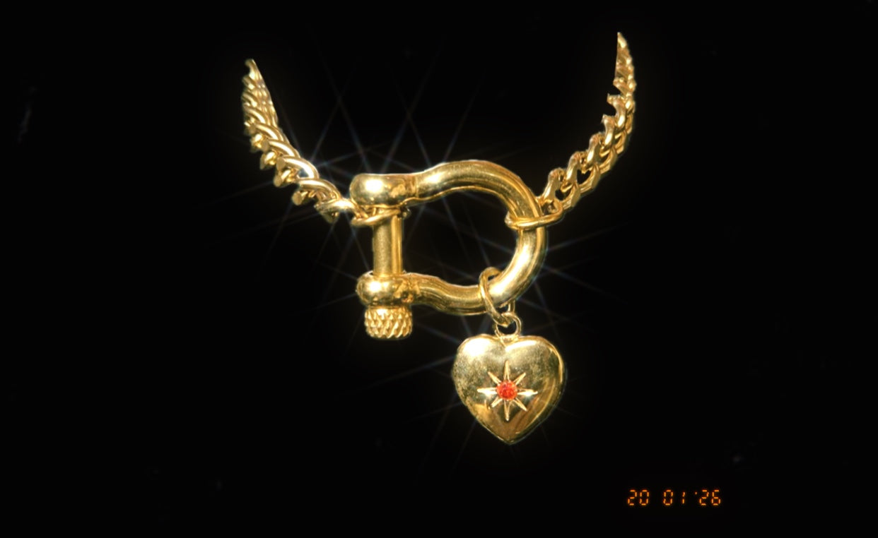 Heart Buckle Bracelet