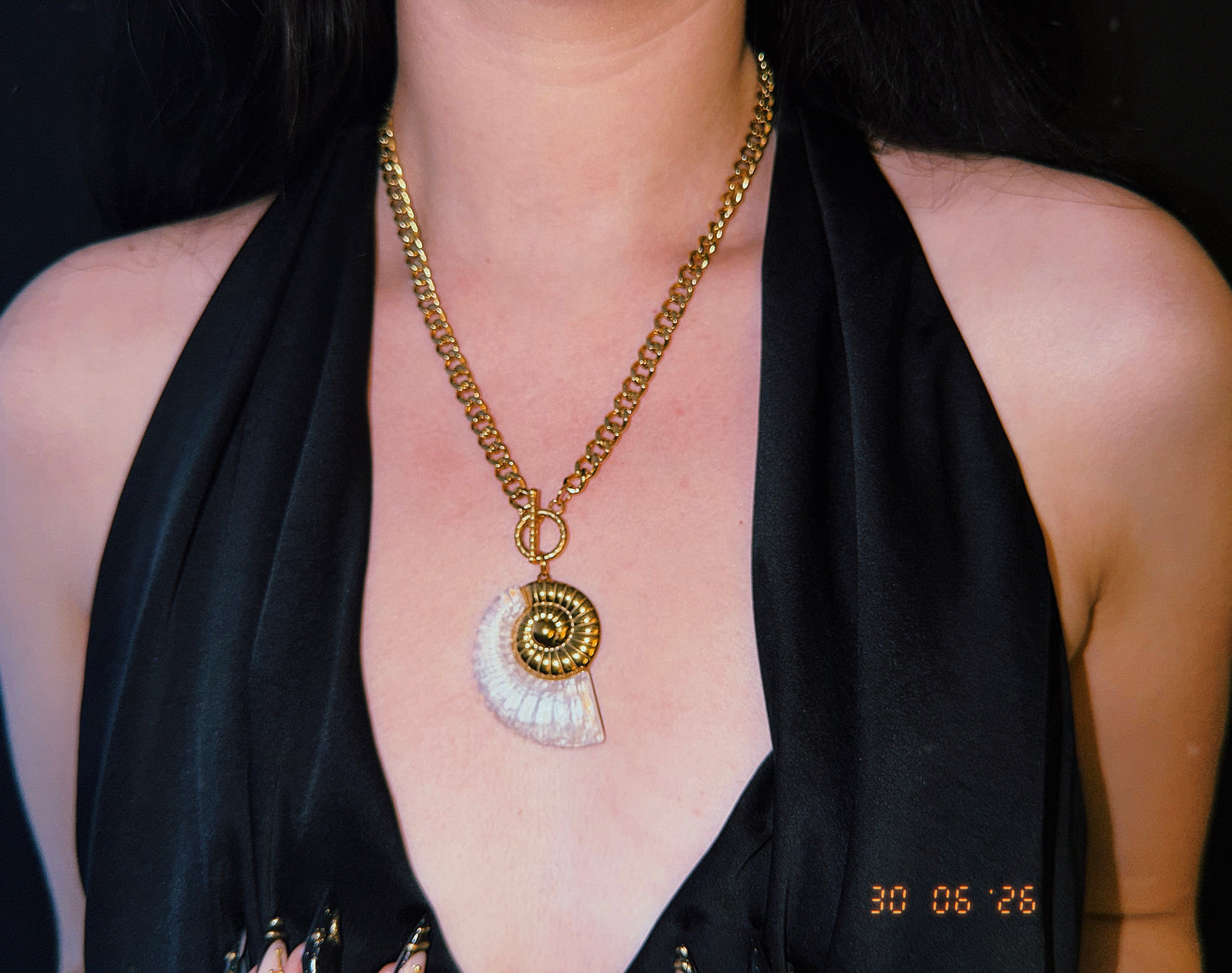 Gold Shell T-Bar Necklace